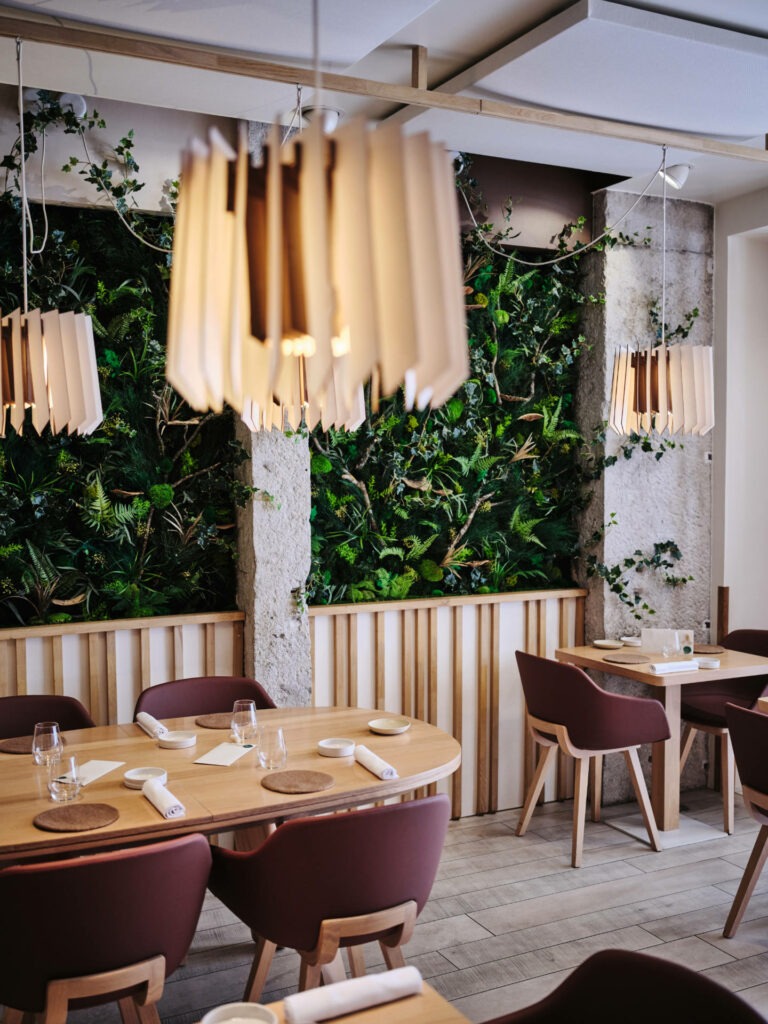Luminaire restaurant design naturel