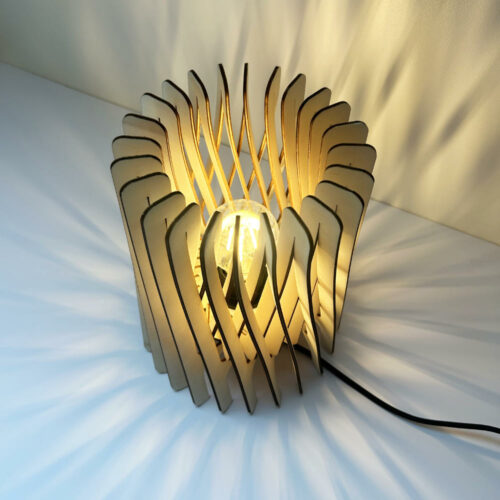 Lampe en bois moderne