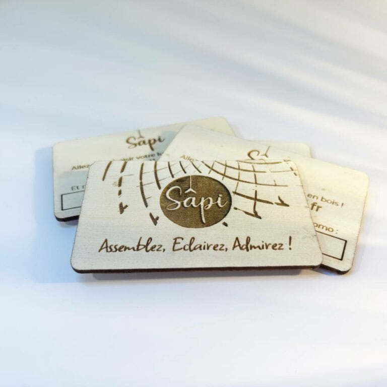 L’idée cadeau lumineuse : découvrez nos cartes cadeaux ✨