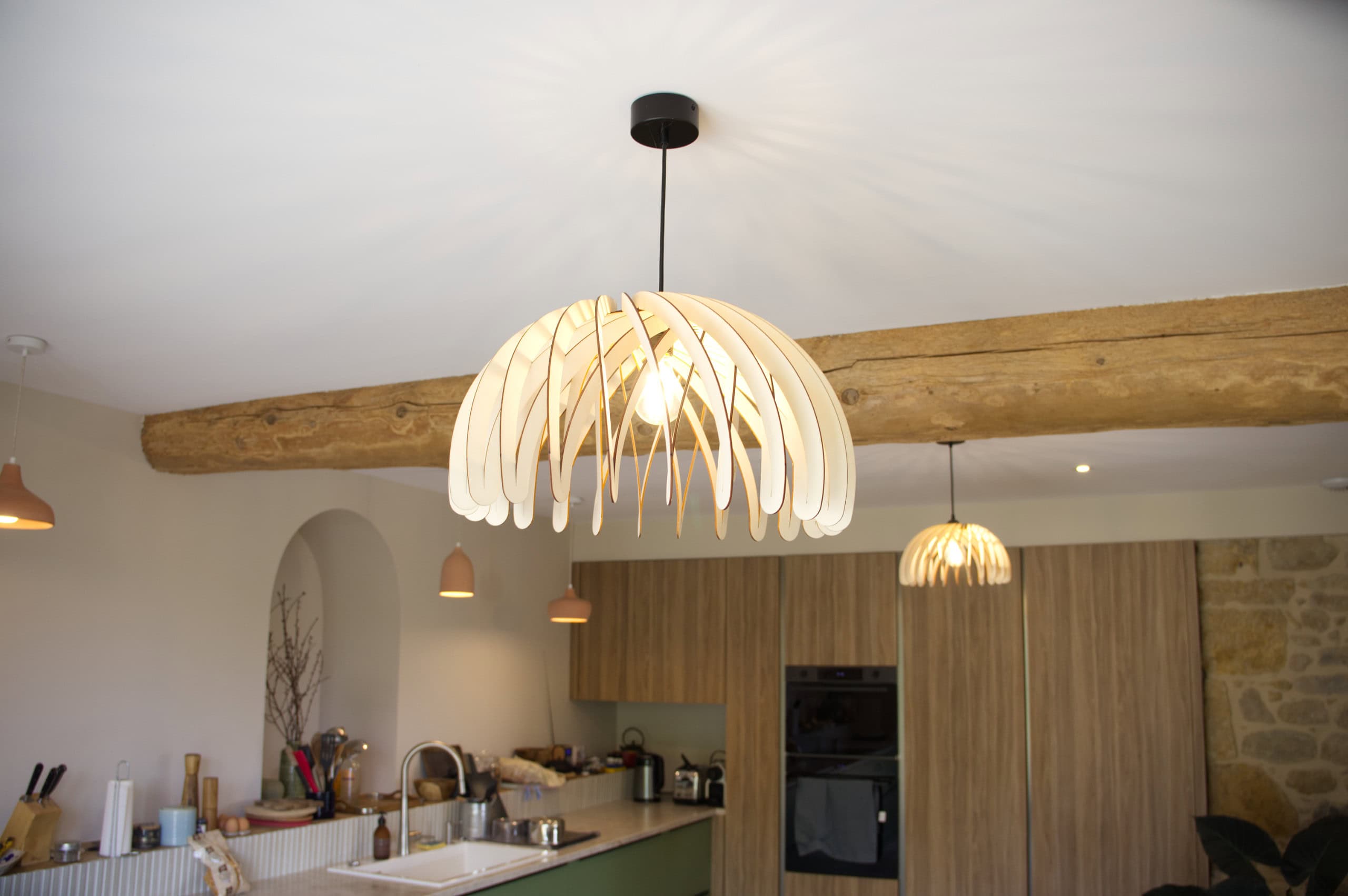 Suze La méduse — Luminaire artisanal en bois